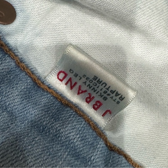 J brand rapture distressed light wash skinny jean ❤️ - Picture 7 of 9